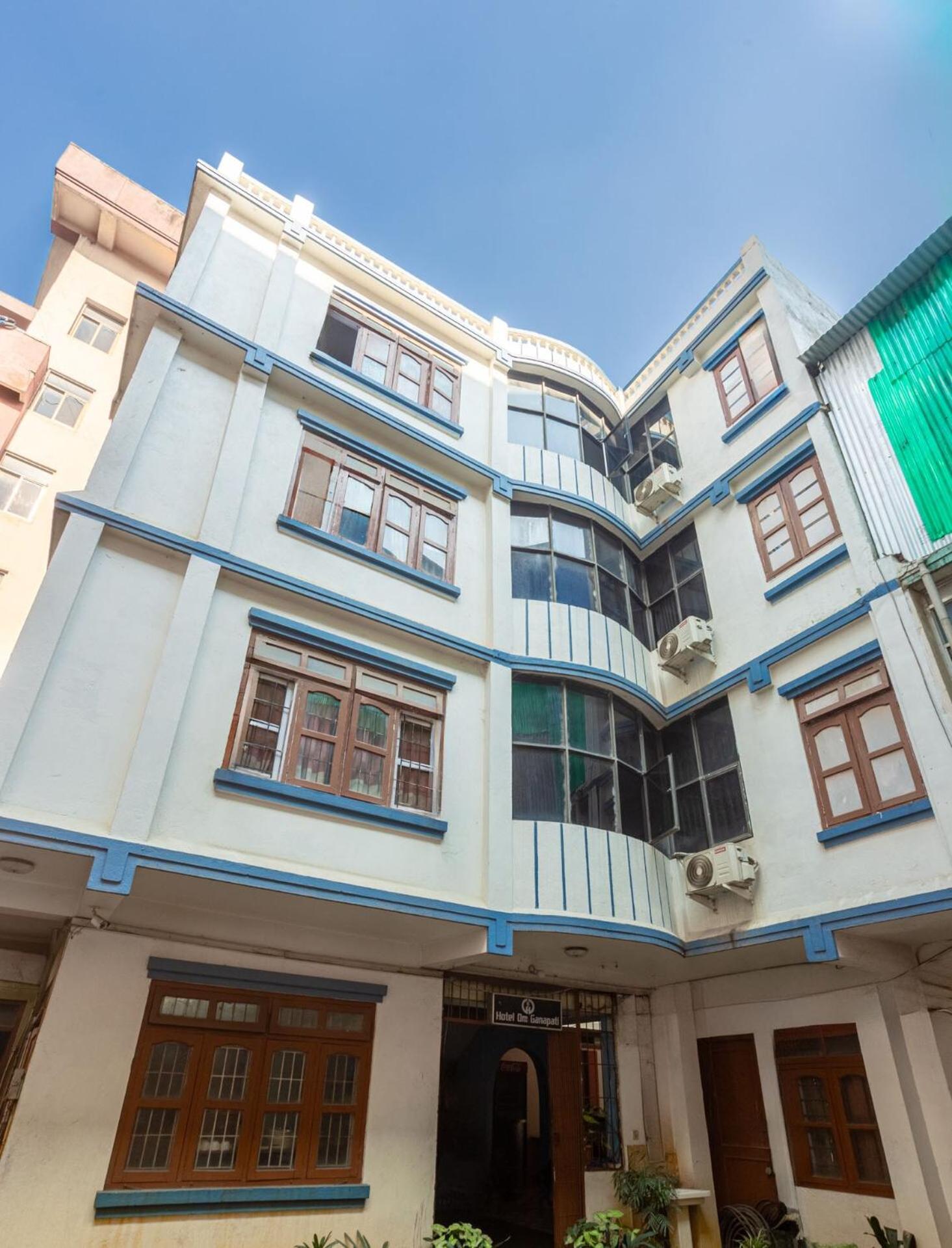 Oyo 808 Hotel Om Ganapati Pvt Ltd Katmandú Exterior foto